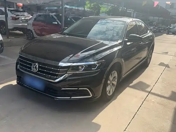 Volkswagen Passat 2022