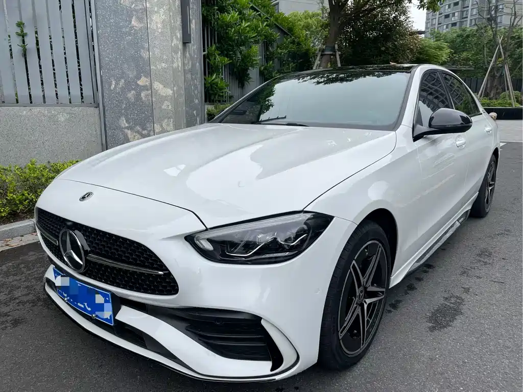 Mercedes-Benz C-Class 2022 — фото 1