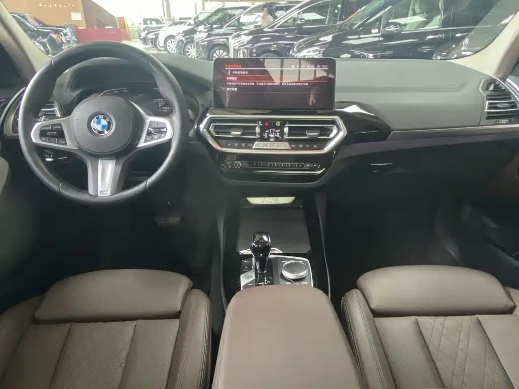BMW X3 2022 — фото 11
