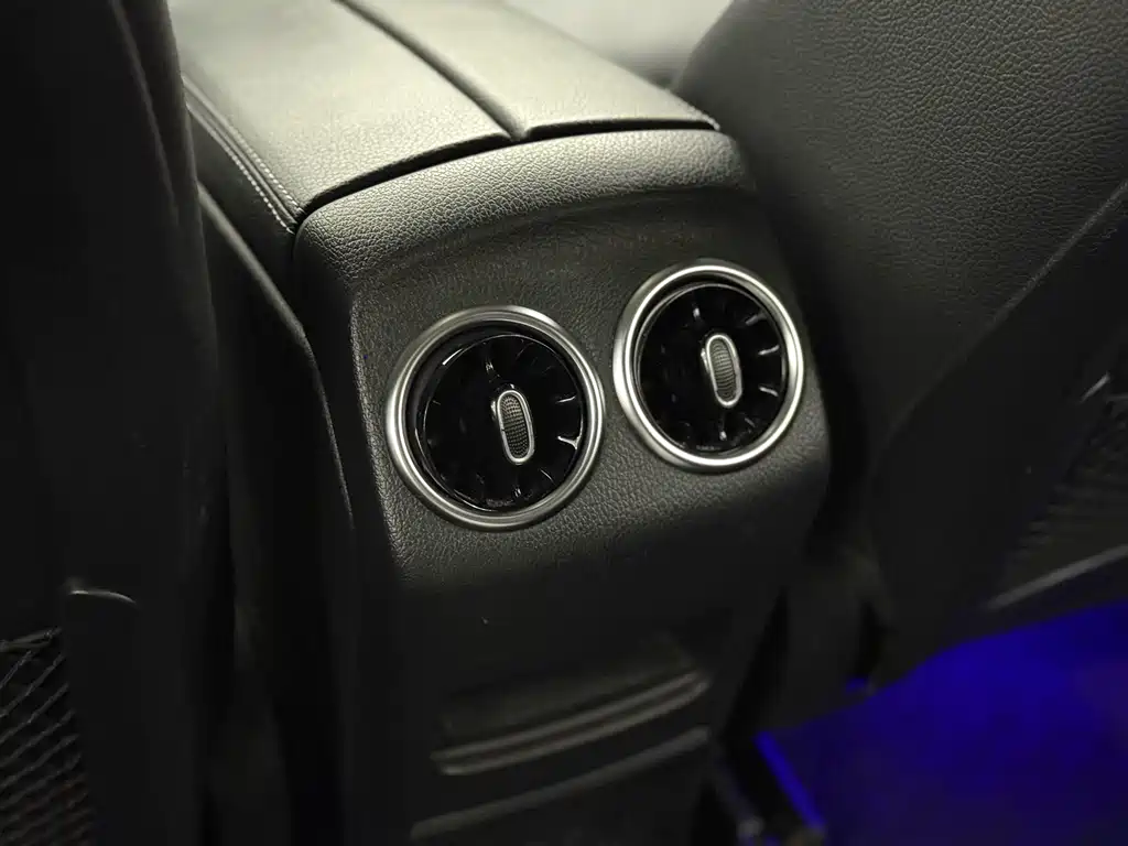 Mercedes-Benz GLB 2021 — фото 13