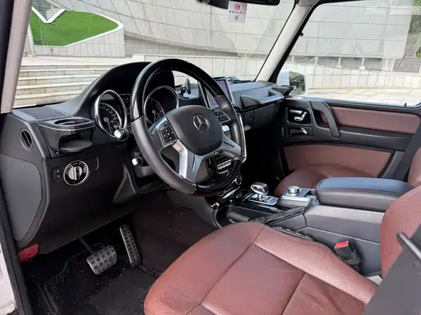 Mercedes-Benz G-Class 2014