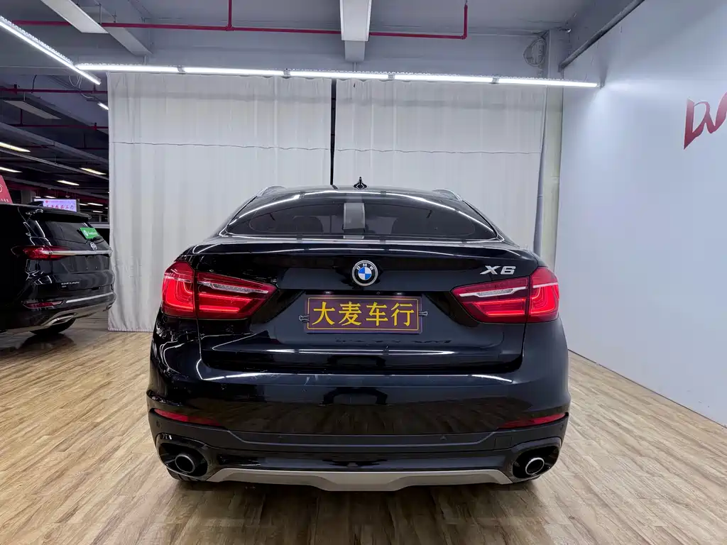 BMW X6 2016 — фото 6