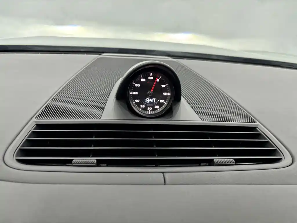 Porsche Panamera 2021 — фото 17