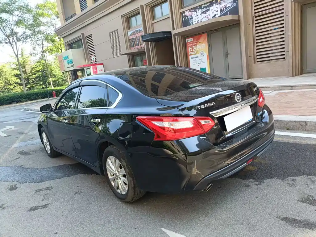 Nissan Teana 2017 — фото 12