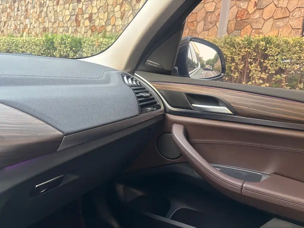 BMW X3 2021