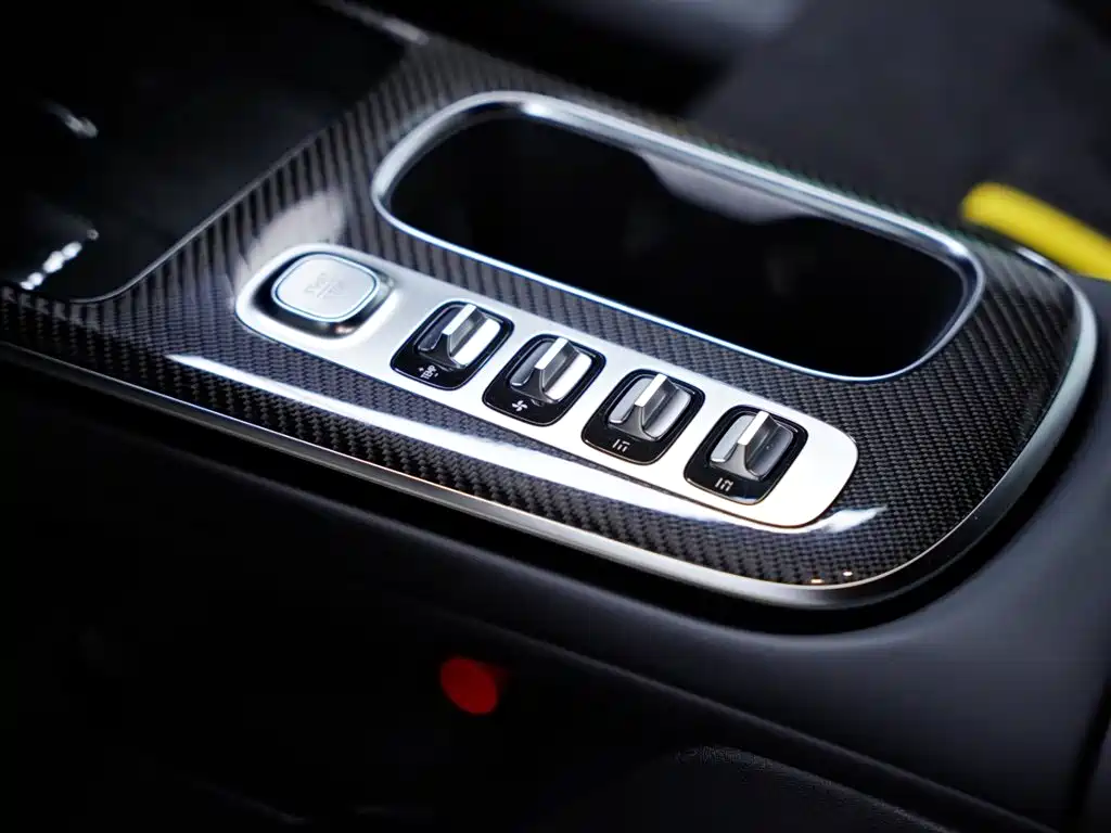 Xiaomi SU7 Ultra 2025 — фото 38