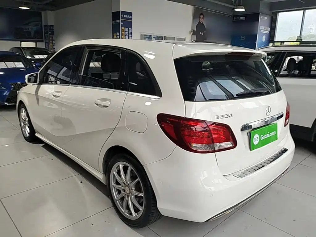 Mercedes-Benz B-Class 2015
