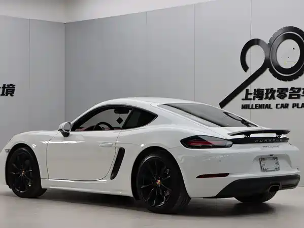 Porsche 718 2016