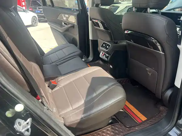 Mercedes-Benz GLS 2021