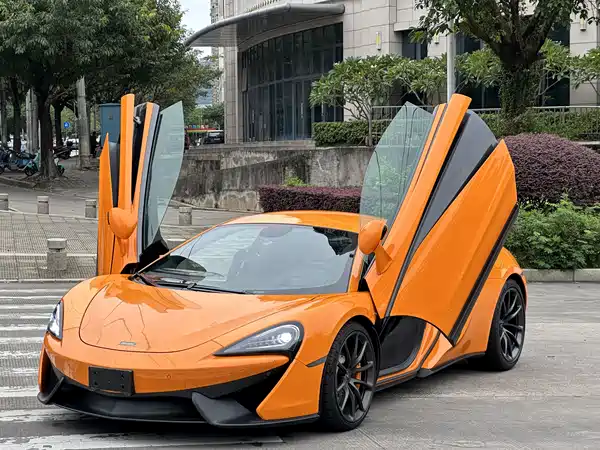 McLaren 540C 2019