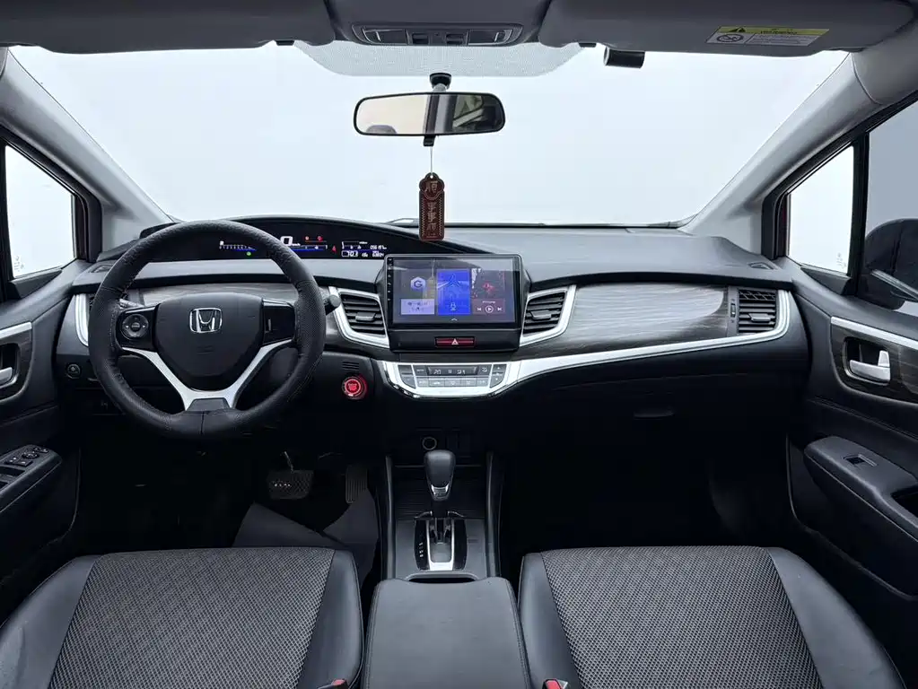 Honda Jade 2019 — фото 8