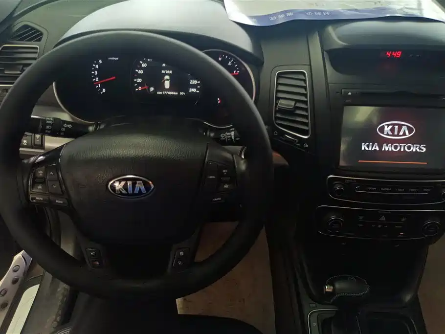 Kia Sorento 2014 — фото 12