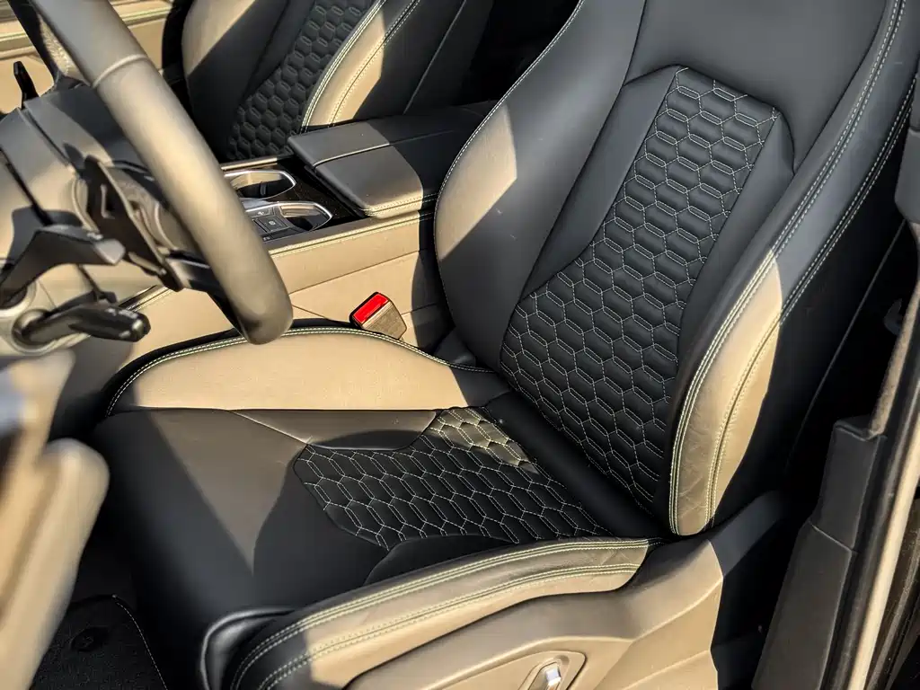 Lamborghini Urus 2019 — фото 12