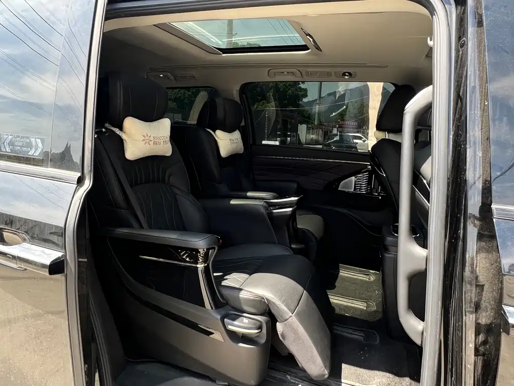 GAC Motor Trumpchi M8 2023 — фото 19