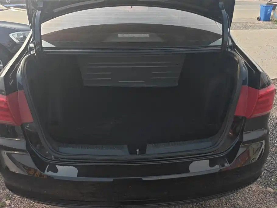 Volkswagen Santana 2017