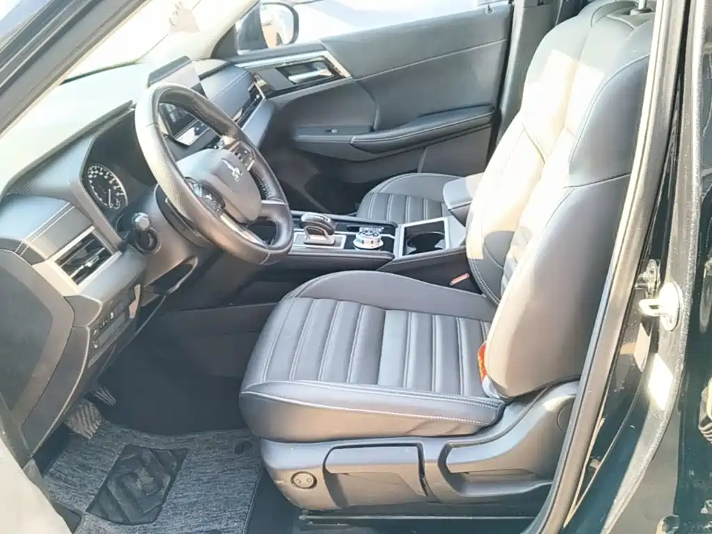 Mitsubishi Outlander 2023 — фото 15