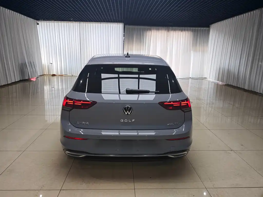 Volkswagen Golf 2022