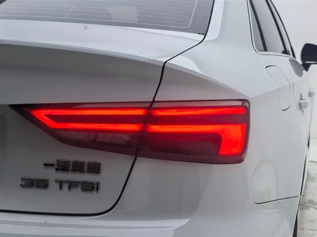 Audi A3 2020 — фото 17