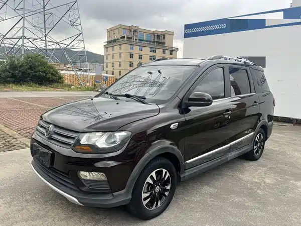 Dongfeng Scenery 370 2018