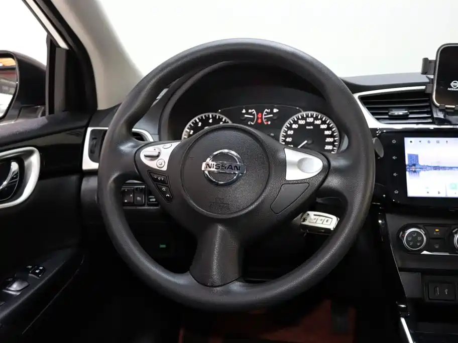 Nissan Sylphy 2025 — фото 13