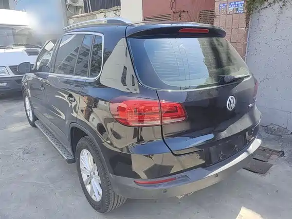 Volkswagen Tiguan 2015