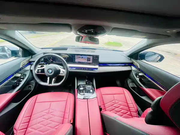 BMW 5 Series 2025