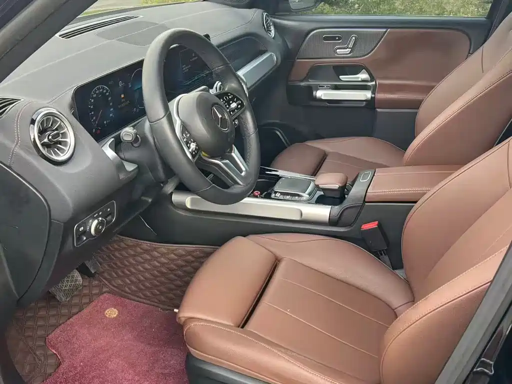 Mercedes-Benz GLB 2021
