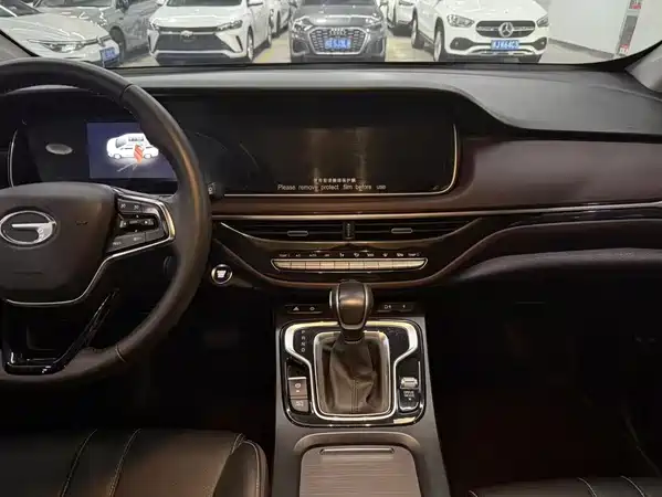 GAC Trumpchi M6 2022