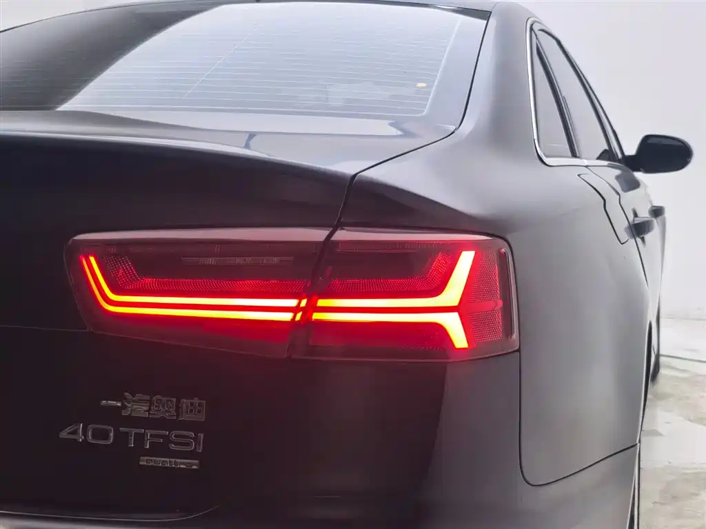 Audi A6L 2018 — фото 18