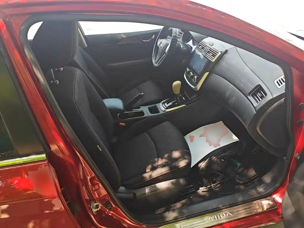 Nissan Tiida 2018 — фото 25