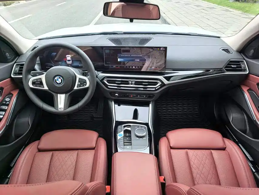 BMW i3 2023