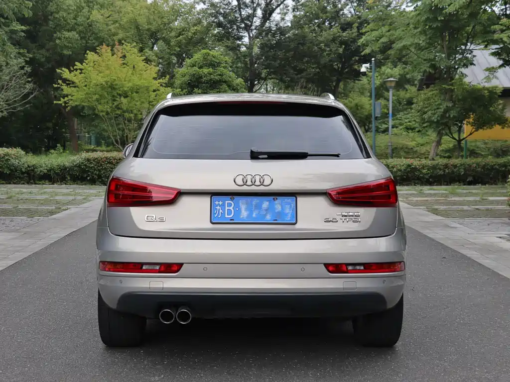 Audi Q3 2017 — фото 8