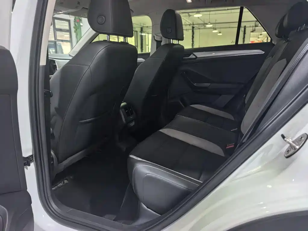 Volkswagen T-Roc 2022