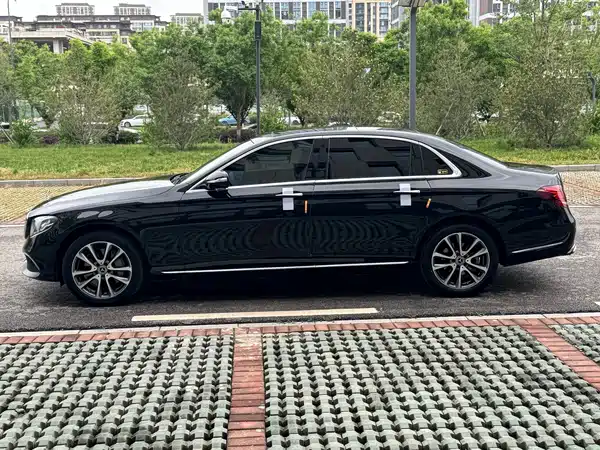 Mercedes-Benz E-Class 2019