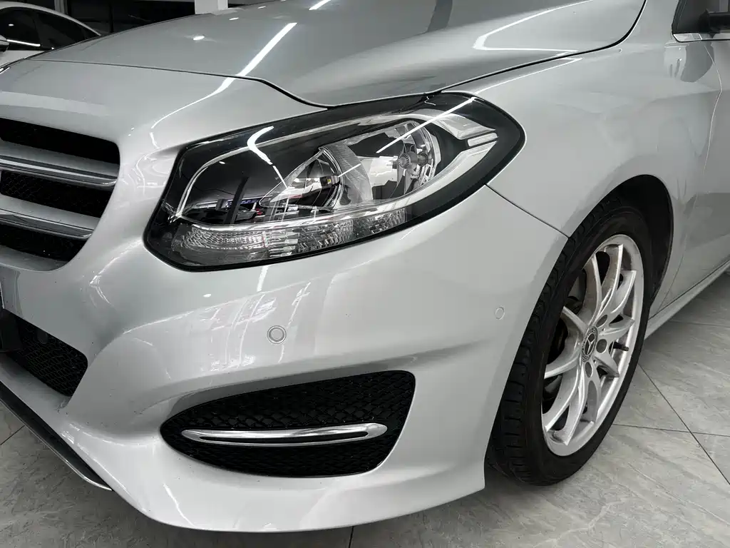 Mercedes-Benz B-Class 2015 — фото 4