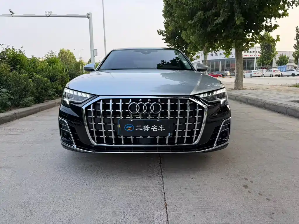 Audi A8 2024