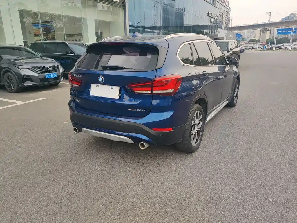 BMW X1 2020 — фото 10