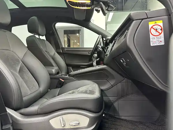 Porsche Macan 2017