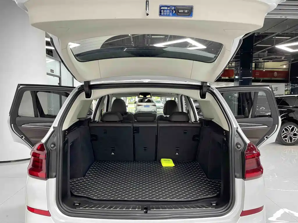BMW X3 2020 — фото 16