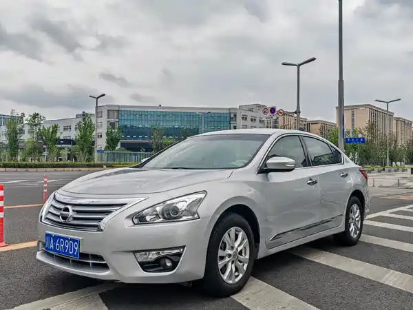 Nissan Teana 2013