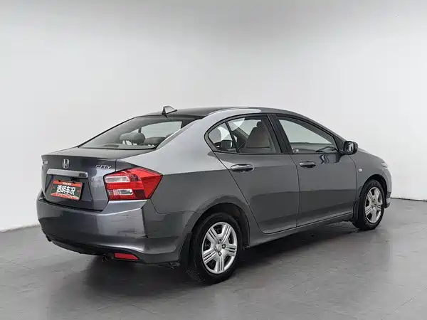 Honda City Classic 2015