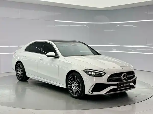 Mercedes-Benz C-Class 2025