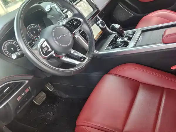 Jaguar XEL 2023