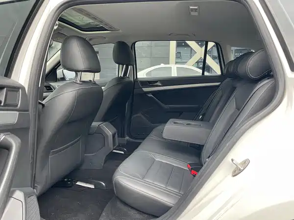Volkswagen Gran Lavida 2017