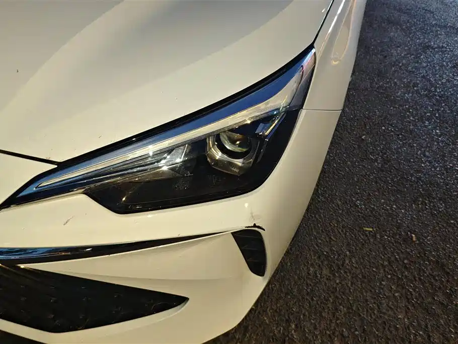 Roewe i5 2025