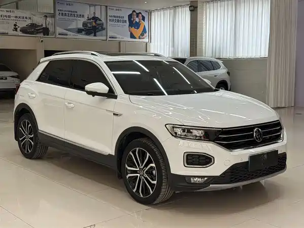 Volkswagen T-Roc 2023