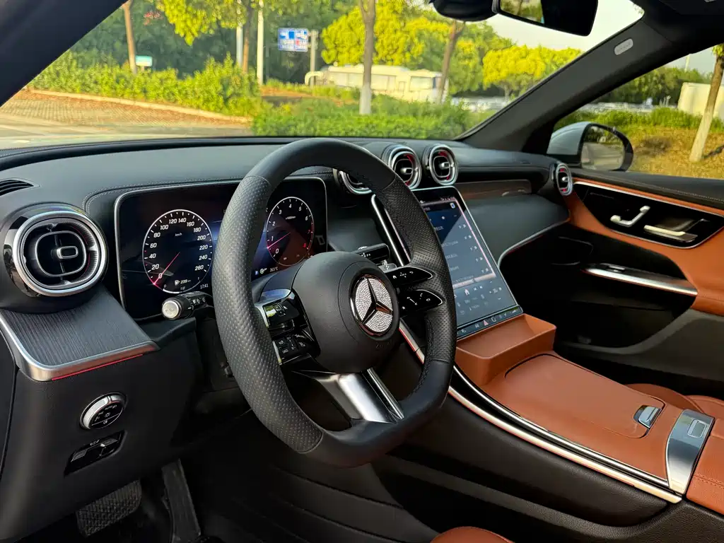 Mercedes-Benz GLC 2023 — фото 11