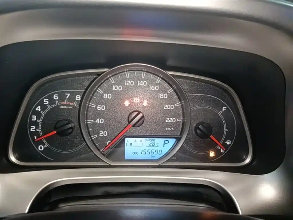 Toyota RAV4 2016 — фото 12