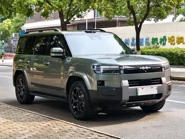 Fangchengbao Titanium 7 2025