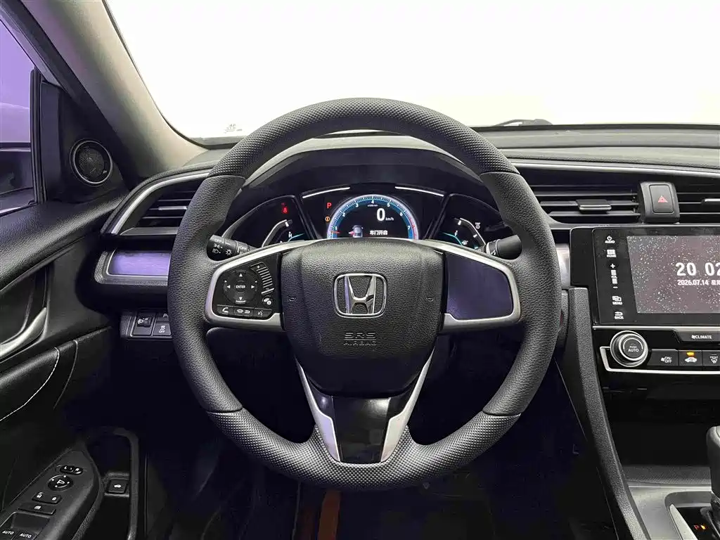 Honda Civic 2019 — фото 8